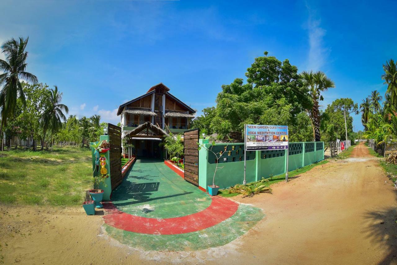 Neem Garden Guest House Баттікалоа Екстер'єр фото