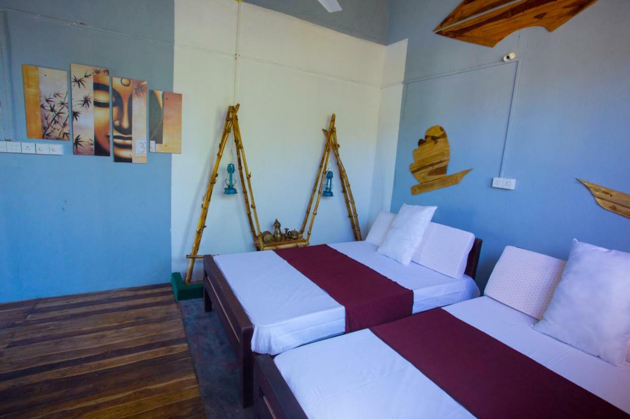 Neem Garden Guest House Баттікалоа Екстер'єр фото